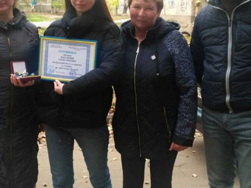 В Авдіївці сирота отримала  квартиру (ФОТО)