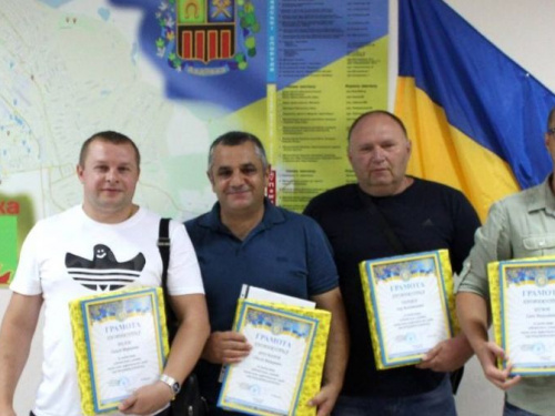 В Авдеевке поздравили работников торговли
