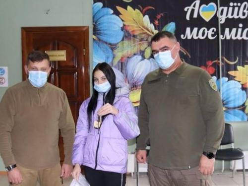 В Авдіївці переселенка з трьома дітьми отримала житло