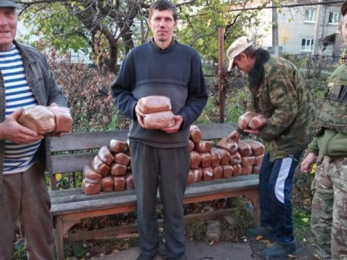 Авдеевские «симики» оказывали помощь гражданскому населению