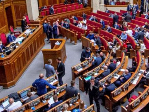 Кабмин может уменьшить расходы на образование