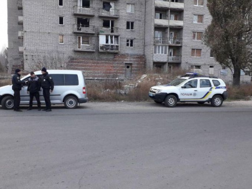 В Авдеевке копы работают на упреждение аварий (ФОТОФАКТ)