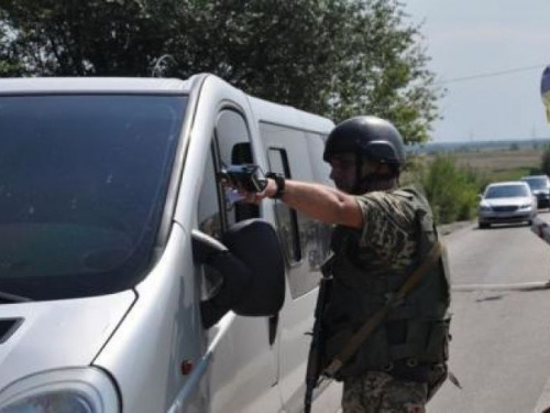 Сегодня утром в очередях на КПВВ застряли 240 авто