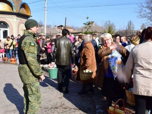 Пасхальные ЧП на Донбассе: братская поножовщина, потенциальные убийцы и сдавшийся экс-боевик