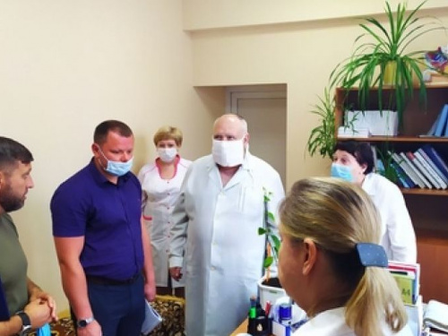 Глава города ознакомился с проблемами местной больницы