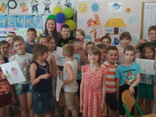 Школьники Авдеевки путешествовали в мир профессий (ФОТО)