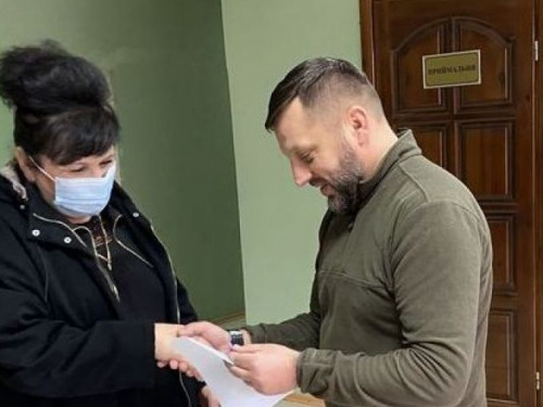В Авдіївці чотири родини переселенців отримали ключи від квартир