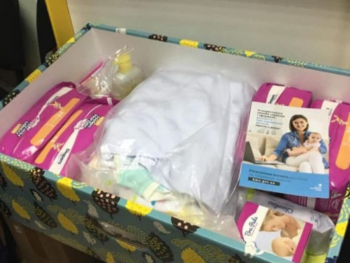 Беби-боксы для новорожденных Авдеевки  будут закуплены за средства областного бюджета