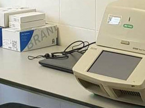 В Донецкой области открыли две ПЦР-лаборатории