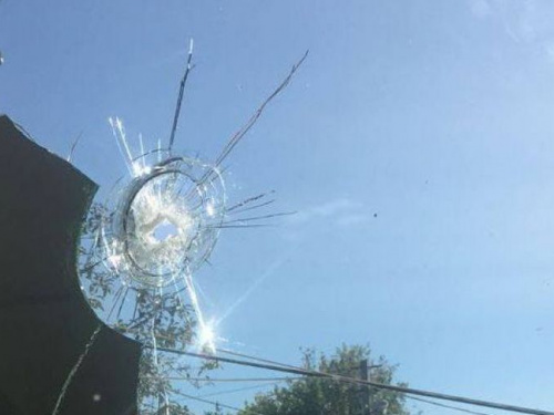 Донбасский КПВВ попал под обстрел