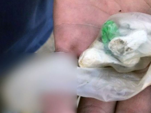 Двое жителей Авдеевки попались с наркотиками