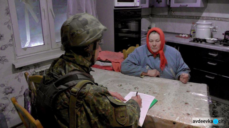 В Авдеевке полиция обнаружила вражеский беспилотник (ФОТО/ВИДЕО)