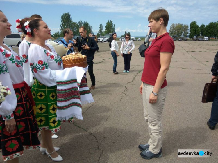 Донбасс: командующий ОС встретился с президентом Эстонии (ФОТО)