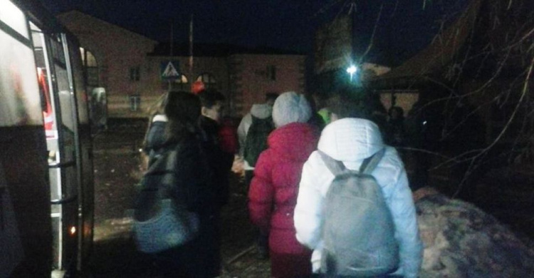 Офицеры Cimic Avdeevka проводили местную детвору в столицу Украины (ФОТО)