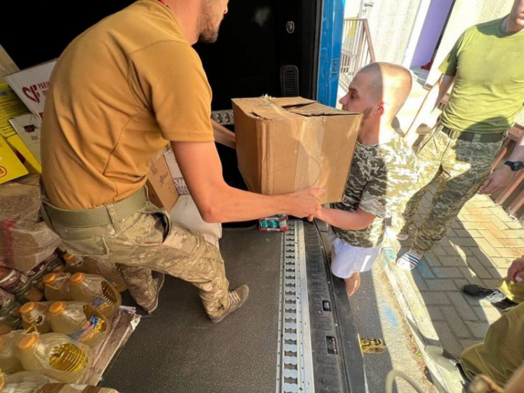 Волонтерська спілка "Поруч" доставила до Авдіївки чергову партію допомоги