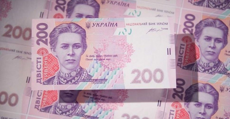 Фальшивые 200 и 500 гривен: где могут подсунуть и как авдеевцам обнаружить подделку