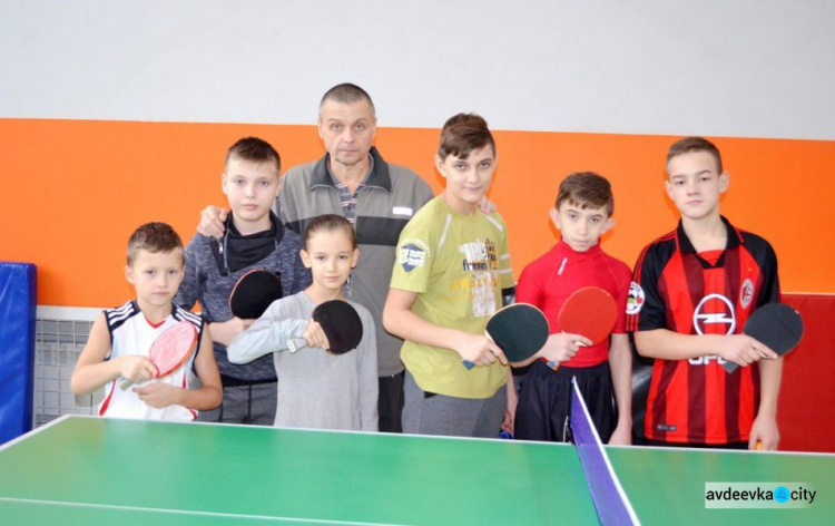В Авдеевке давал уроки жизни чемпион: фоторепортаж