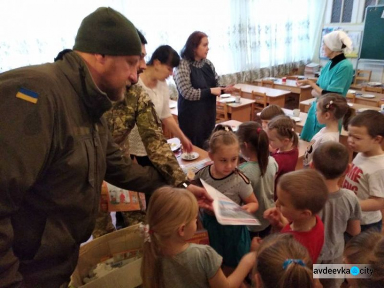 Авдеевские "симики" в новогодние праздники не сидели, сложа руки (ФОТО)