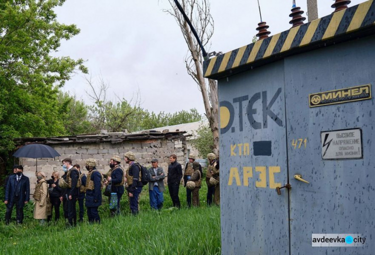 Селище Опитне відвідали українські і закордонні високопосадовці
