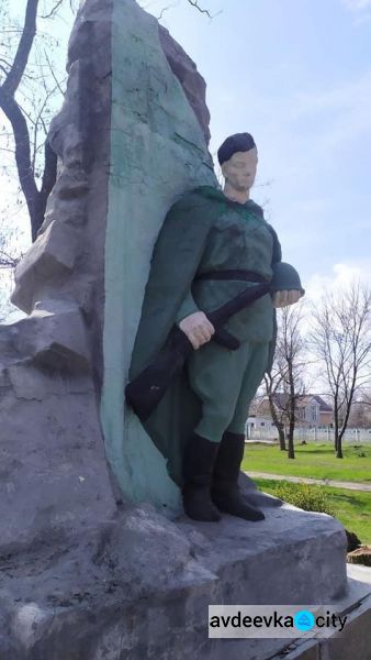 В Авдіївці обстежили стан пам‘ятників