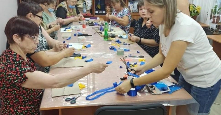 Для підопічних терцентру провели майстер-клас до Дня Незалежності
