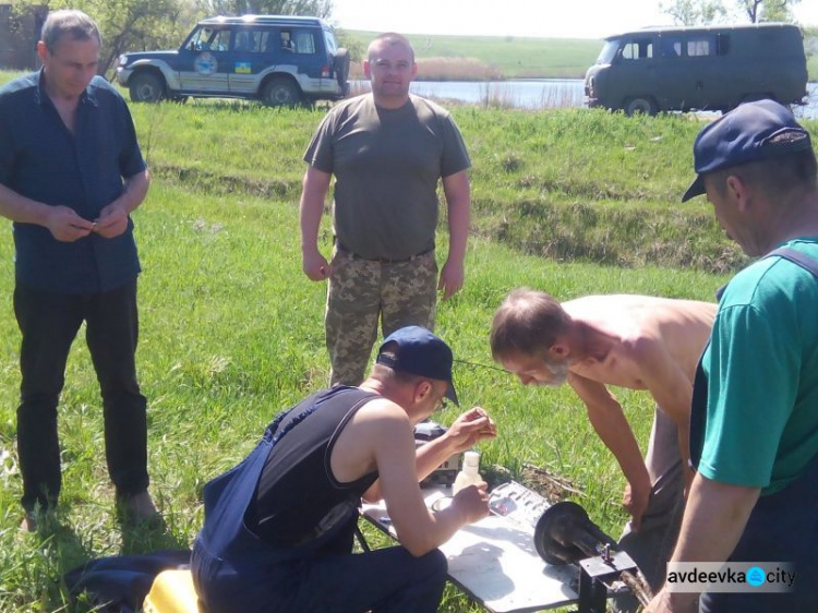 Авдеевские «симики» помогли решить проблемы со связью и дела церковные