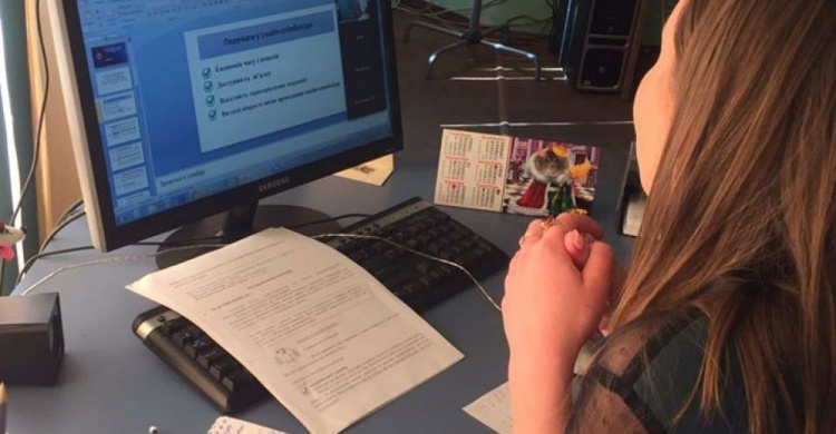 В Авдеевке соискатели работы совершенствуют навыки самопрезентации