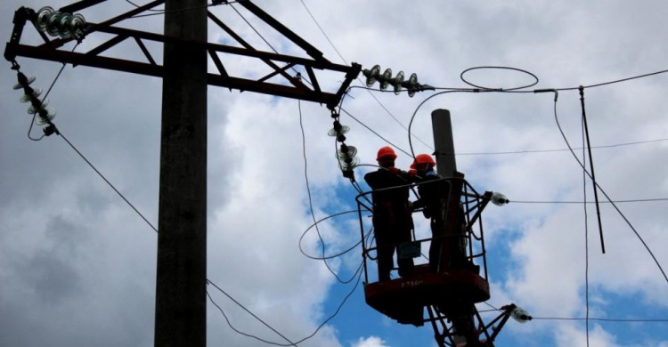 В Авдеевке будут обесточены дома, детский сад, школа и отделение банка