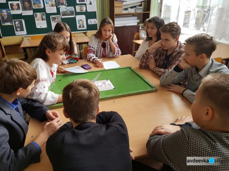 Авдіївка долучилася до Дня рiдної мови (ФОТО)