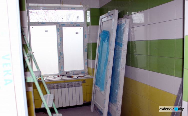 В Авдеевке ко дню рождения АКХЗ в городской больнице откроют современное отделение неврологии (ФОТО)