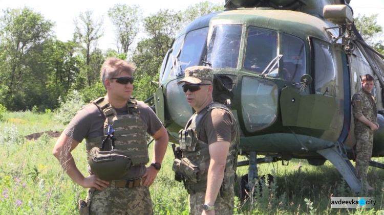 На позициях у Авдеевки побывали представители СНБО (ФОТО + ВИДЕО)