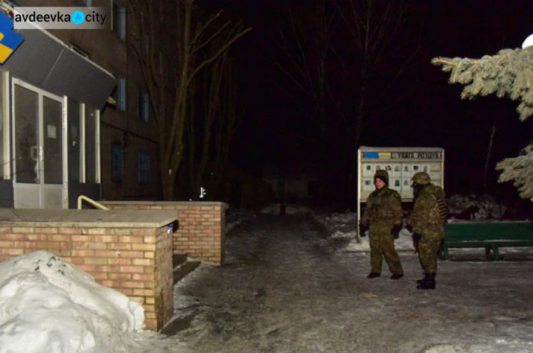 В Авдеевке объявлено чрезвычайное положение: боевики бесперебойно продолжают обстрел прифронтовой зоны (ФОТО)