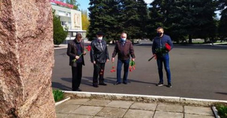 В Авдеевке почтили память ликвидаторов аварии на ЧАЭС