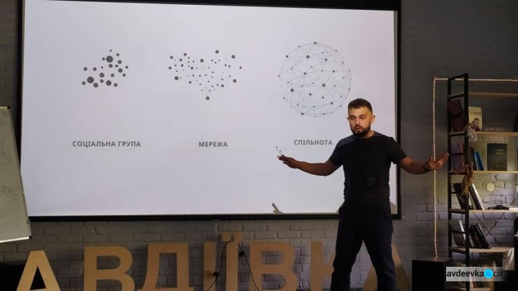 В Авдіївці відбулась зустріч учасників коаліції  прифронтових громад "На лінії зіткнення"