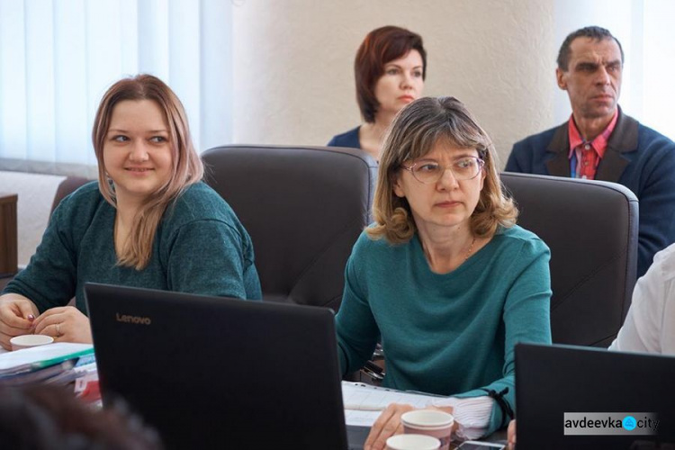 В Донецкой области новоиспеченные "кулаки" откроют  25 новых предприятий (ФОТО)
