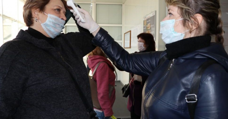 АКХЗ и «Инкор и Ко» обеспечивают сотрудников средствами индивидуальной защиты и следят за состоянием здоровья