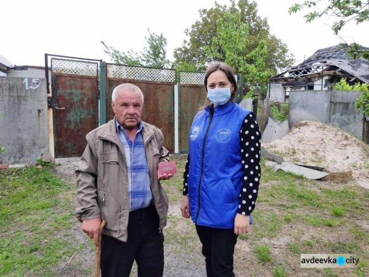 Жителю Авдеевки оказали помощь в оформлении статуса инвалида войны