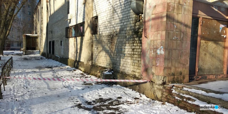 Здание «Рубина» разрушается на глазах (ФОТОФАКТ)