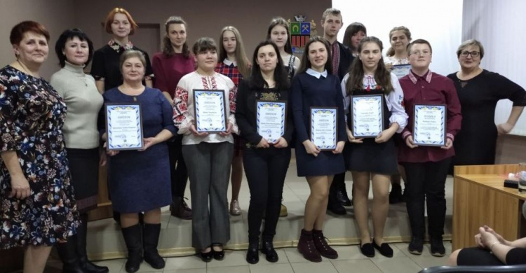 В Авдеевке прошла городская конференция «Украинская революция: от героев Крут до героев Небесной сотни»