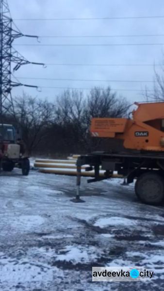 Сани, трубы, снег и грязь: фоторепортаж о битве за газ для Авдеевки