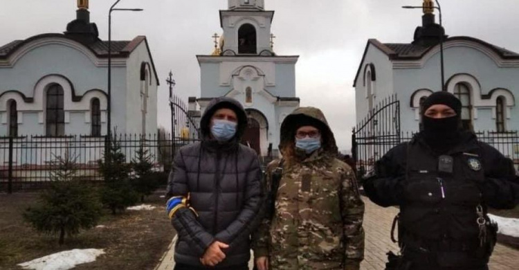 Авдіївські поліцейські забезпечили правопорядок під час святкування Різдва