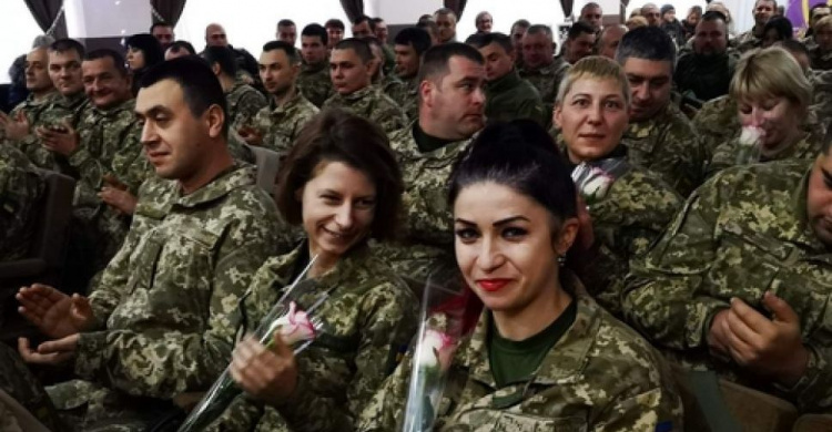 В Авдеевке поздравили защитников Украины (ФОТО)