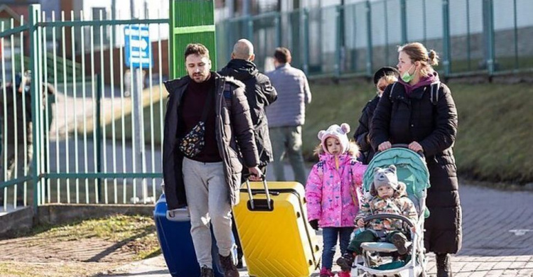 Як швидко знайти житло в інших регіонах України під час евакуації: корисні контакти