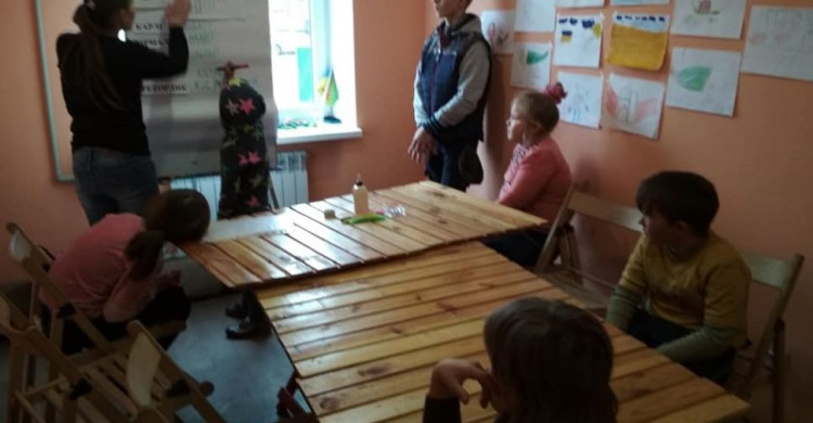 Выбирать профессию в Авдеевке учат с детства (ФОТО)