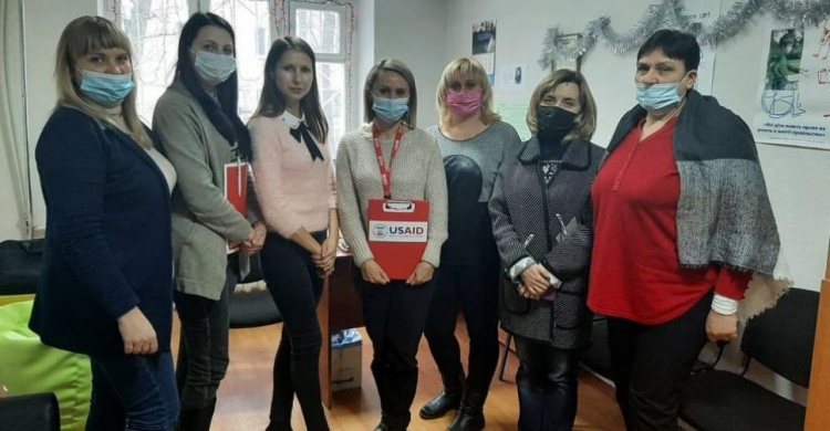 Для співробітників Авдіївського міського центру соціальних служб та служби у справах дітей пройшов тренінг від іноземних фахівців