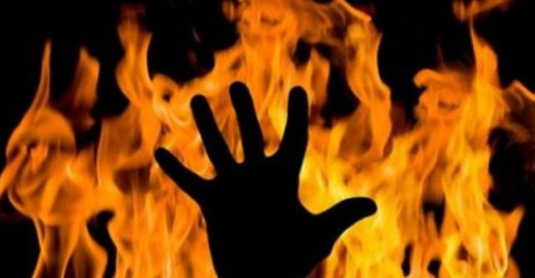 Два человека погибли во время пожаров в Донецкой области