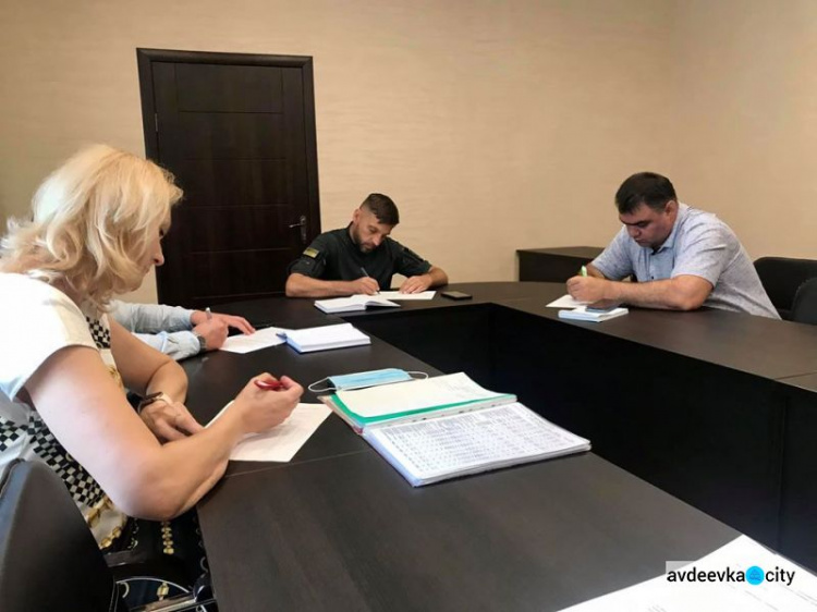 Представители власти, бизнеса и активисты Авдеевки обсудили программу «На линии соприкосновения»