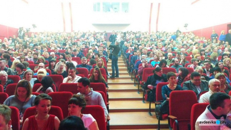 «Титаник», Чарли Чаплин и другие: фоторепортаж с кинофестиваля в Авдеевке