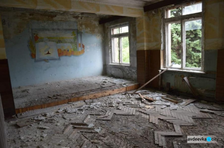 В прифронтовой поселок Опытное надеются вернуть электричество (ФОТО)