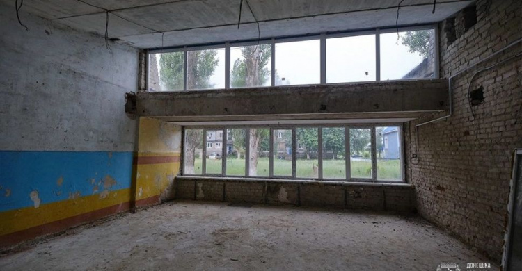 В Авдеевке ускорились темпы капремонта опорной школы